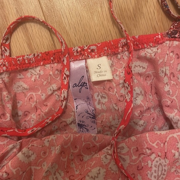 Beautiful Romper - Picture 2 of 2